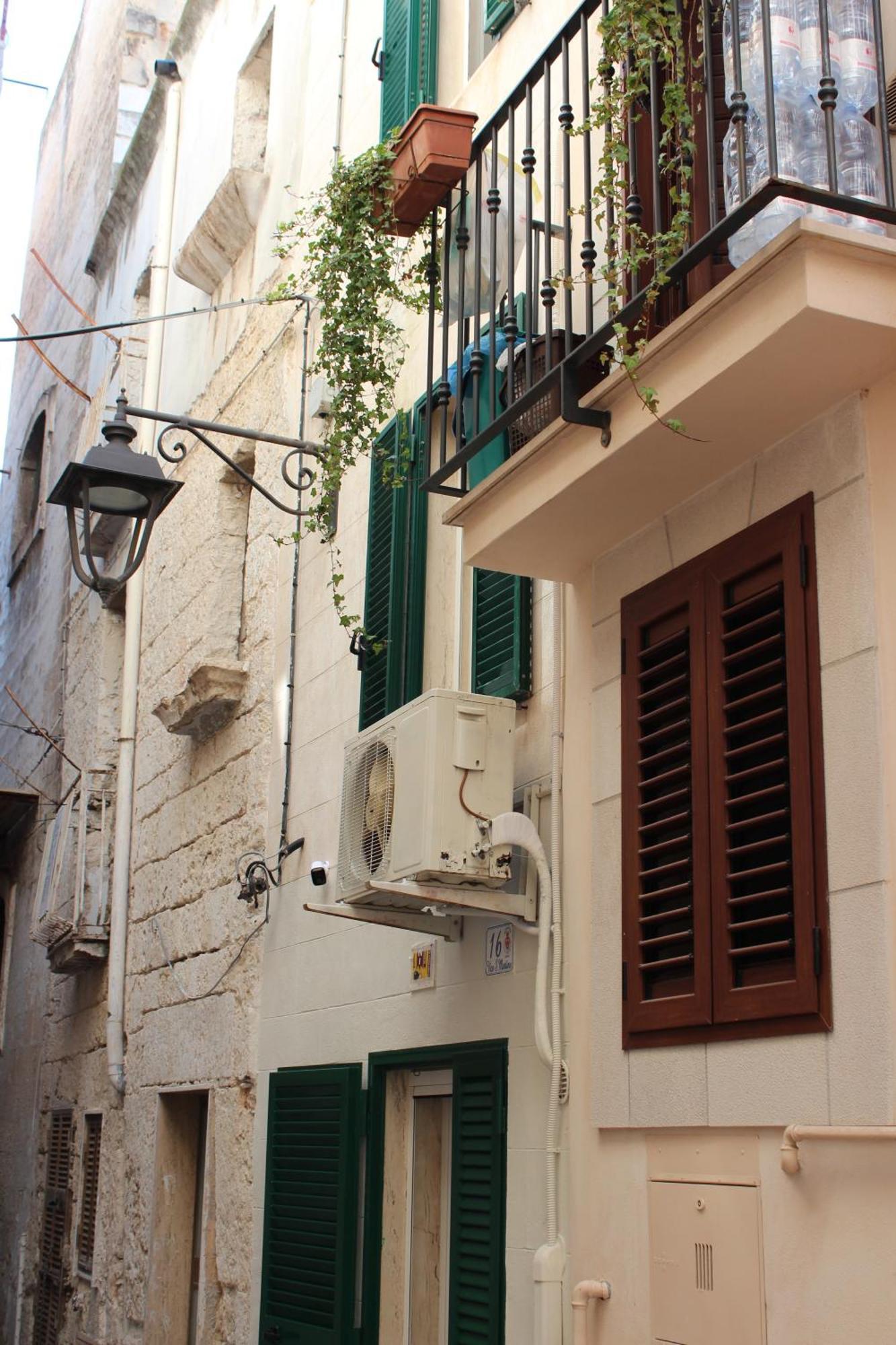 Ferienwohnung Dimora Nel Vico Monopoli Exterior foto